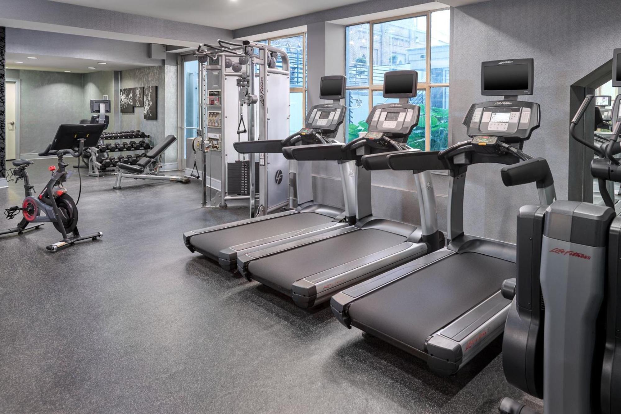 Renaissance New Orleans Pere Marquette French Quarter Area Hotel Ngoại thất bức ảnh